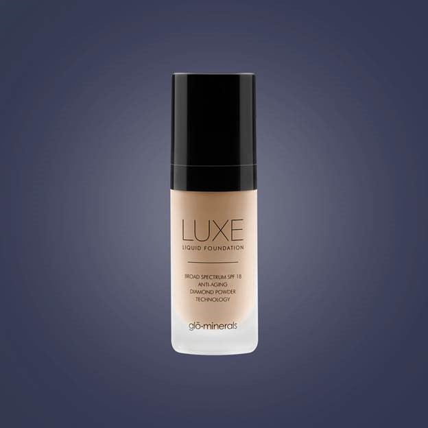 glo minerals Luxe Liquid Foundation SPF 18